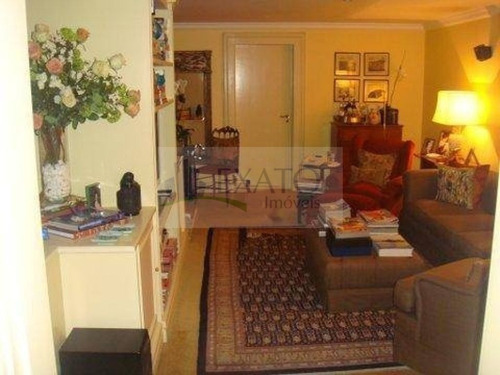 Imagem 12 de 15 de Amplo Apartamento Com Living Para Vários Ambientes, 4 Suítes, 7 Banheiros, 6 Vagas. - Em11977