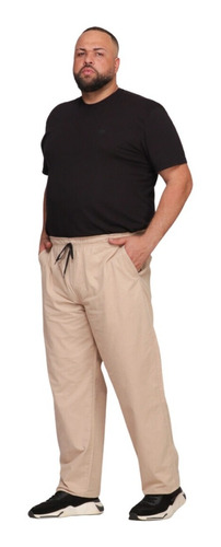 Imagem 4 de 5 de Calça Plus Size Masculina Sarja Modelagem Confortável Bolsos