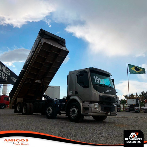 Caminhão Caçamba Agrícola Volvo Vm 330 Bitruck 8x2 2019
