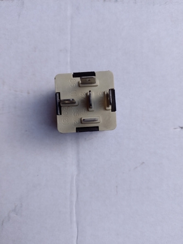 Relevador Gm 90191753 Astra 1.8 2003 (Usado)