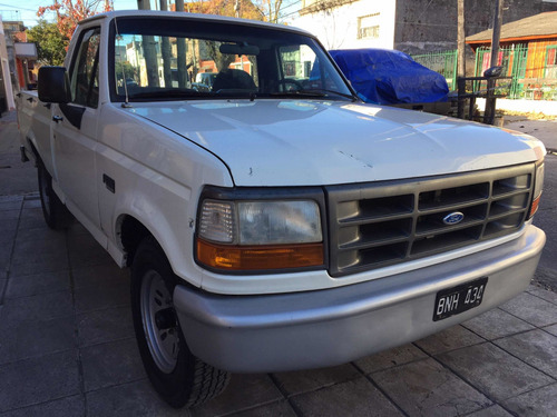 Ford F-100 1997 4.9i