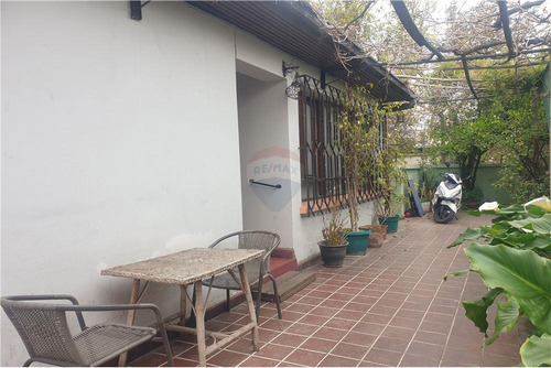 Imagen 4 de 14 de Casa En Pasaje Cerrado - Cercano Mall Quilín