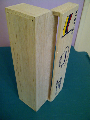 Estuche En Madera Balsa (Usado)