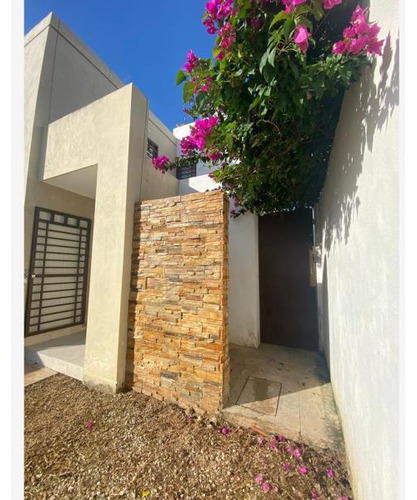 Imagen 2 de 7 de Casa Sola En Renta Gran San Pedro Cholul