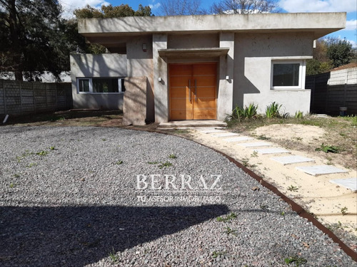 Casa Venta 4 Ambientes En Manuel Alberti Pilar Lote 892,5 M2