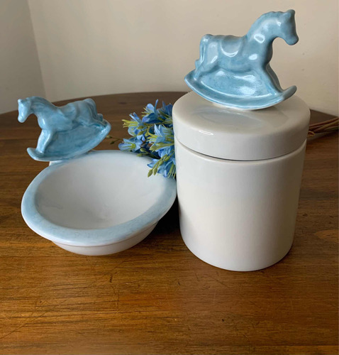 Kit Infantil Higiene Porta Sabonete E Pote Porcelana - Azul 