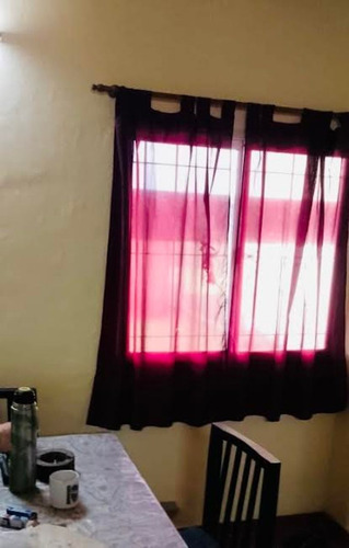 Casa En Gral Rodriguez Con Pileta Y Quincho.