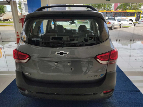 Imagem 6 de 14 de Chevrolet Spin Activ 7 1.8 (flex) (aut)