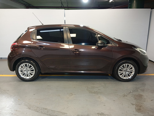 Peugeot 208 1.6 Allure Nav Tiptronic