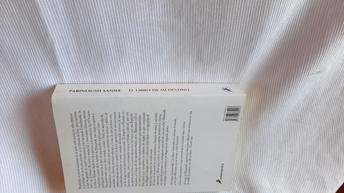 Imagen 5 de 5 de El Libro De Mi Destino Parinoush Saniee Salamandra