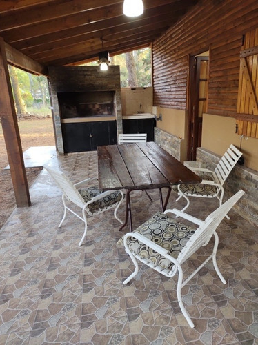 Imagen 11 de 15 de Casa / Cabaña En Alquiler El Pinar La Lucila Del Mar