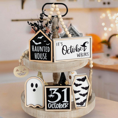 Bandeja Con Capas Festivas De Halloween En Forma De C Orname