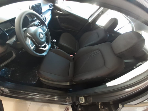 Imagen 9 de 15 de Fiat Cronos Precision 1.8 Automatico 0km 2021