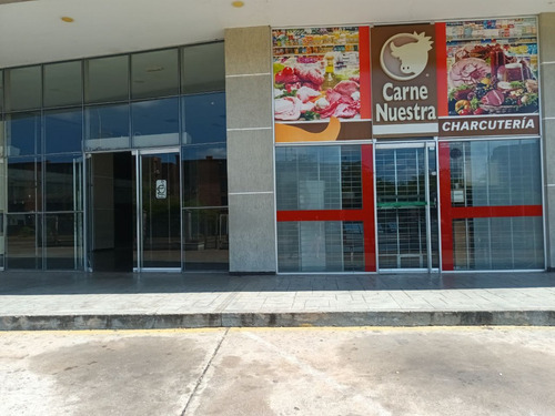 Local En Alquiler Puerto Ordaz, Centro Comercial Las Cupulas , Avenida Guarapiche