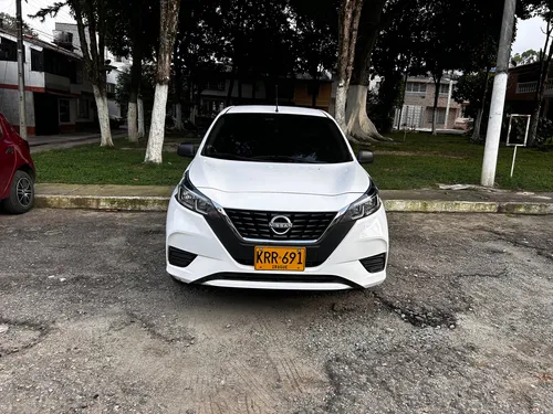 Nissan March 1.6 Sense At
