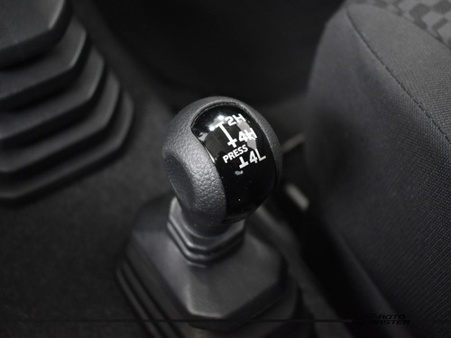 Suzuki Jimny Sierra 4YOU ALLGRIP 1.5 16V Mec.