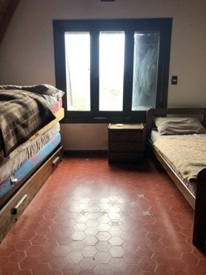 Casa En Mar Chiquita A Una Cuadra De La Playa- Temporario
