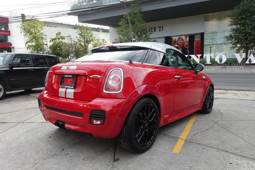 Imagen 3 de 13 de Mini Cooper S John Cooper Works 2012