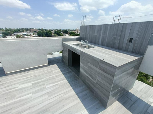 Edificio En Venta En Revolucion, Gómez Palacio, Durango