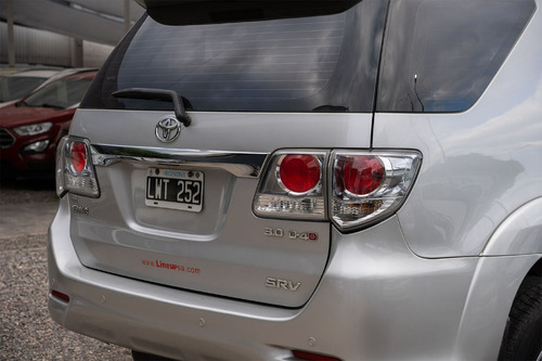 Toyota SW4 4X4 SRV 3.0 TDI-C3 SW4 4X4 SRV 3.0 TDI-C3