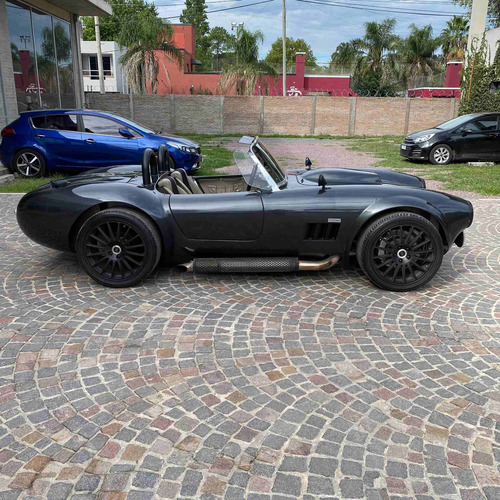 Imagen 2 de 25 de Ford Cobra V8