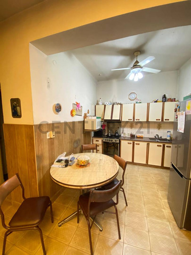 Venta Casa En Parque Chass