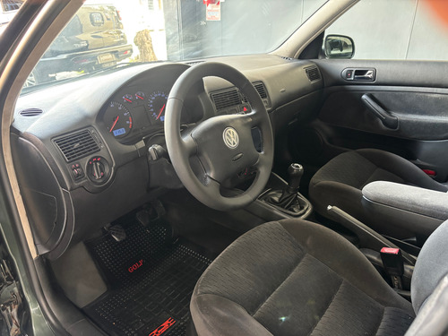 Volkswagen Golf 1.6 Comfortline