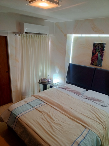 Venta Bello Apartamento Manzanares Piso Bajo Actualizado Kr