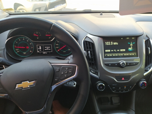 Imagen 14 de 15 de Chevrolet Cruze Ii 2019 1.4 Sedan Lt