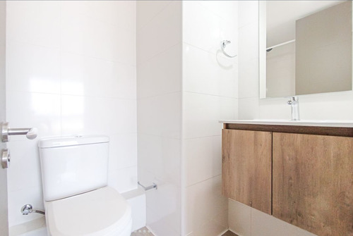 Departamento En Arriendo De 1 Dorm. En Santiago
