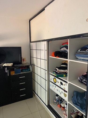 Departamento Céntrico De Amplias Dimensiones,con Cochera, Baulera Y Terraza Exclusiva