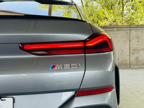 BMW X6 4.4 V8 M60I