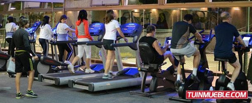 Imagen 8 de 11 de Se Vende Accion Caracas Racquet Club