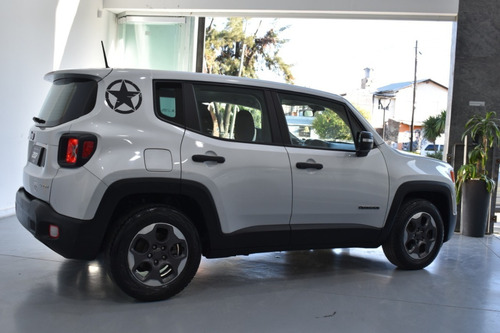 Jeep Renegade 1.8 Sport 2017 - 59.000 Km - Car Cash