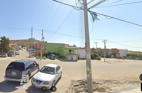 Casa En Remate Bancario En Los Valles, Tijuana Jp25