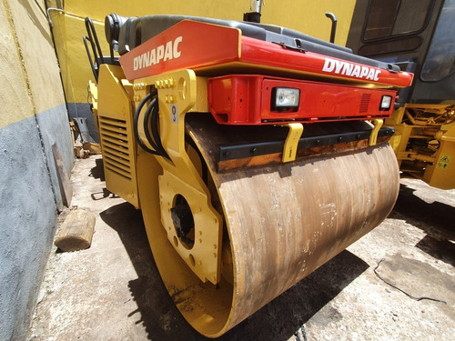 Rolo Compactador Dynapac Cc422 Ano 2000