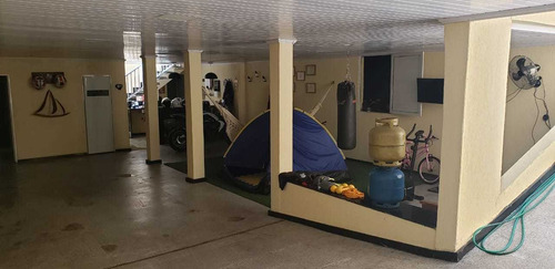 Imagem 14 de 18 de Casa Com 3 Quartos, 150m2, À Venda - Buraquinho - Lauro De Freitas - 154