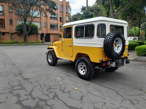 Toyota Land Cruiser Fj 40 Mt 4x4