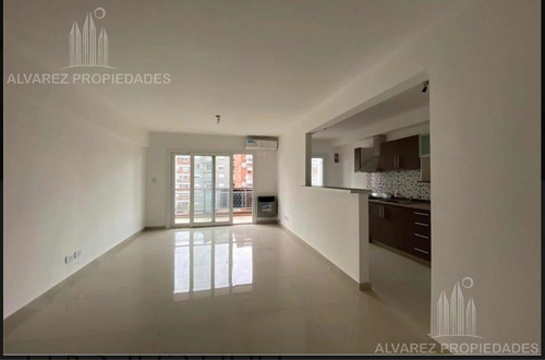 Imagen 3 de 13 de Departamento - Castelar