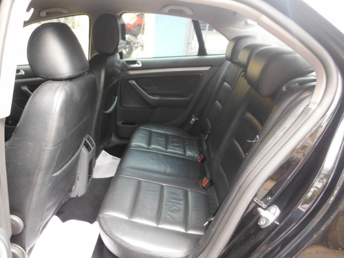 Volkswagen Jetta 2.5 4p