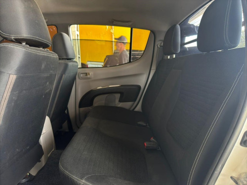 Mitsubishi L200 Triton 2.4 HLS 4X2 CD 16V FLEX 4P MANUAL