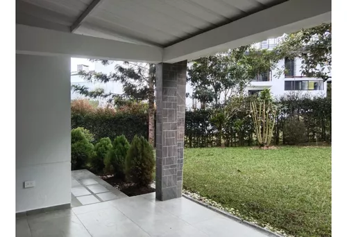 Rhbr-12357 (casa) 2 Niveles (el Retiro, Circunvalar)