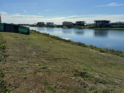 Terreno Al Lago, En El Barrio Riberas, Puertos - Escobar