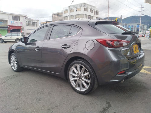 Mazda 3 Grand Touring