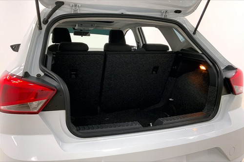 Imagen 21 de 25 de Seat Ibiza Hatchback 5 Pts Reference, 16l, 110 Hp, Tm5, A/ac