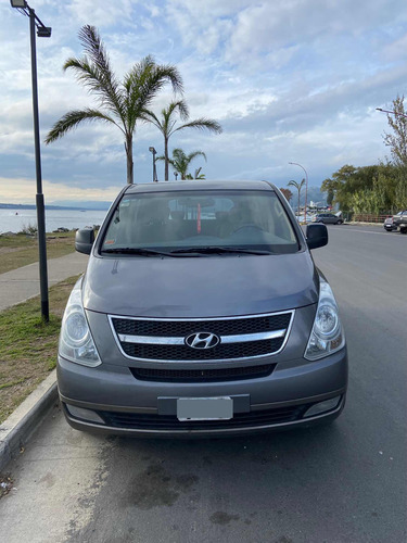 Imagen 2 de 15 de Hyundai H1 2011 2.5 Premium 1 Mt