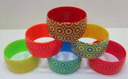 Pulseras Colores Vivos Y A La Moda Fashion Cartera