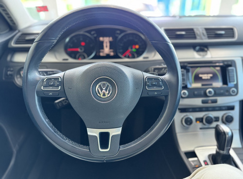 Volkswagen Passat 2.0 FSI DSG GASOLINA 4P AUTOMÁTICO