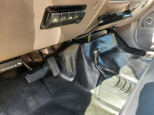 Imagen 9 de 13 de Ford F350 Xl Súper Duty