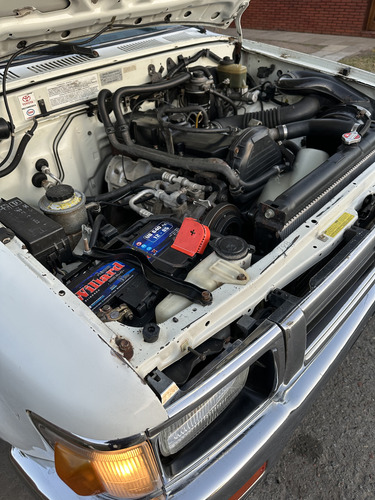 Toyota Hilux 2.8 D/cab 4x4 D Sr5